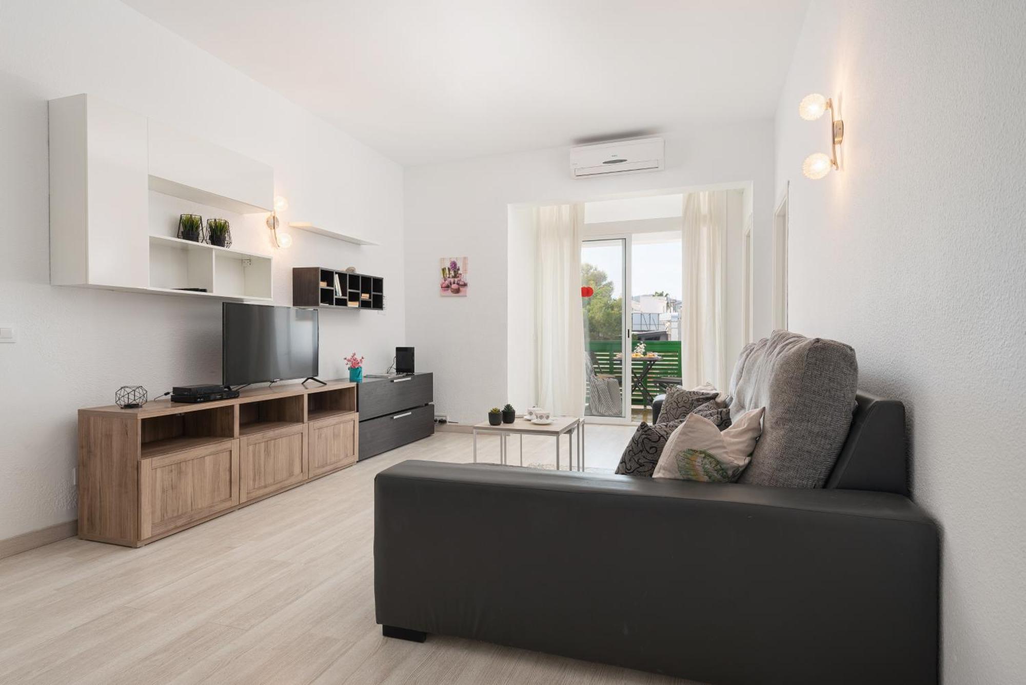 Apartment Xara Torres, At The Beach Of Alcudia Port d'Alcúdia Exteriér fotografie